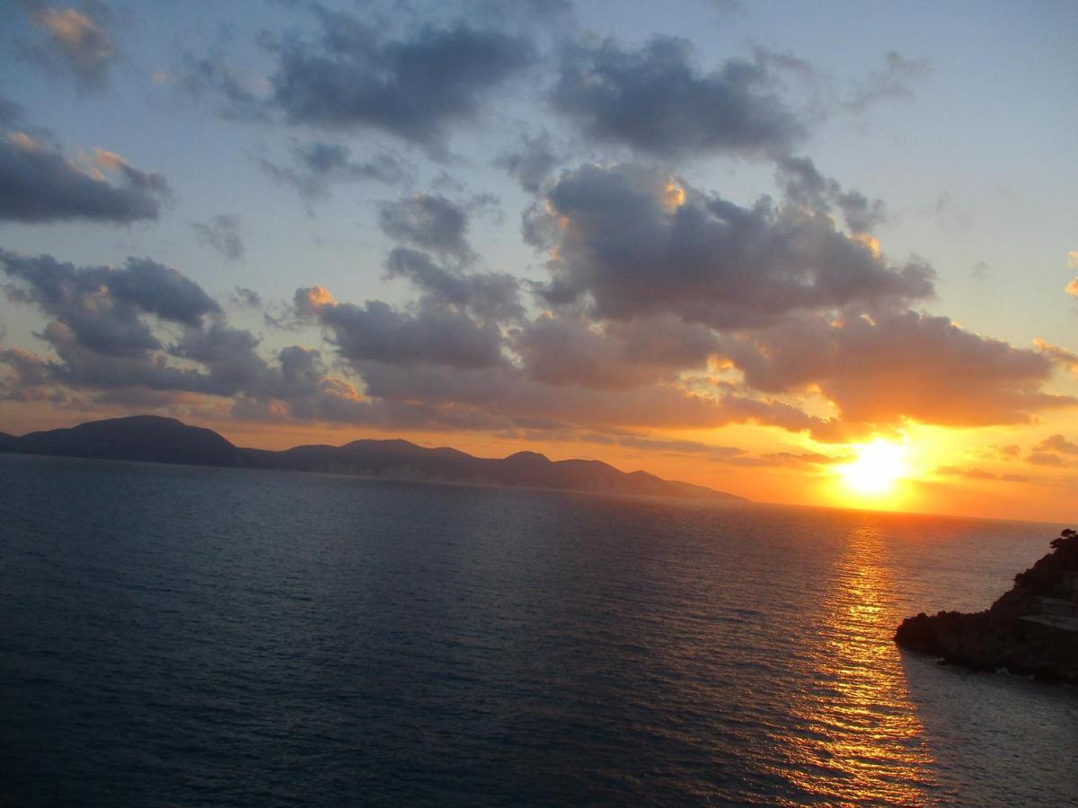 Cavos Inn Apartments Kefalonia Asos Oda fotoğraf
